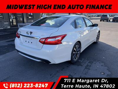2016 Nissan Altima 2.5   - Photo 2 - Terre Haute, IN 47802