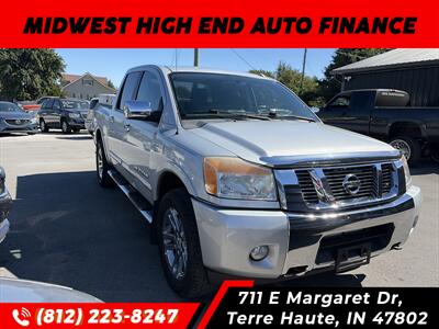 2014 Nissan Titan SL   - Photo 1 - Terre Haute, IN 47802