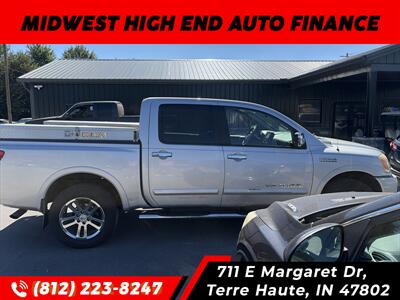 2014 Nissan Titan SL   - Photo 2 - Terre Haute, IN 47802