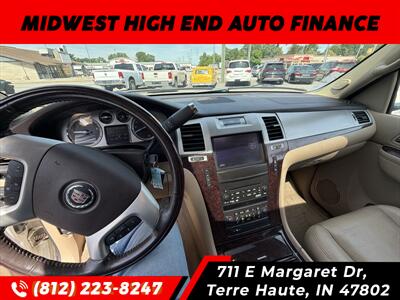 2013 Cadillac Escalade ESV Luxury - Photo 5 - Terre Haute, IN 47802
