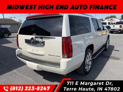 2013 Cadillac Escalade ESV Luxury - Photo 3 - Terre Haute, IN 47802