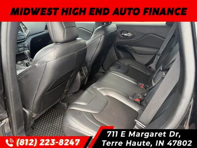 2020 Jeep Cherokee Latitude Plus - Photo 7 - Terre Haute, IN 47802