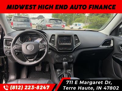 2020 Jeep Cherokee Latitude Plus - Photo 6 - Terre Haute, IN 47802
