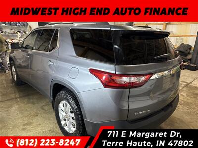 2019 Chevrolet Traverse LT Cloth   - Photo 3 - Terre Haute, IN 47802