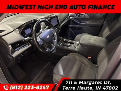 2019 Chevrolet Traverse LT Cloth   - Photo 5 - Terre Haute, IN 47802