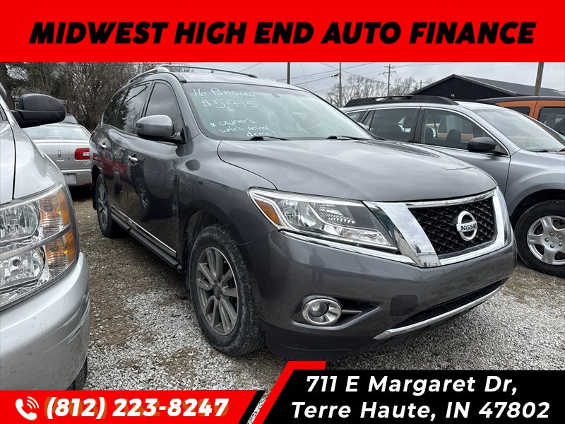 2016 Nissan Pathfinder S   - Photo 1 - Terre Haute, IN 47802