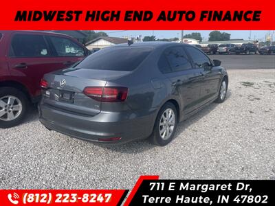 2016 Volkswagen Jetta 1.4T SE   - Photo 2 - Terre Haute, IN 47802