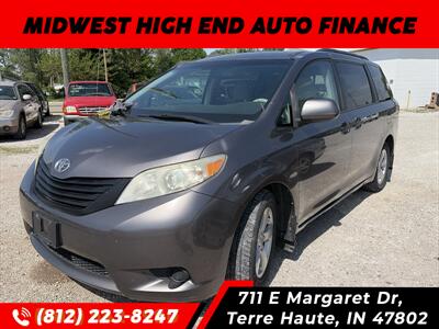 2011 Toyota Sienna Base 7-Passenger   - Photo 4 - Terre Haute, IN 47802