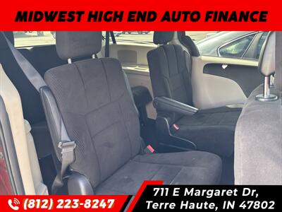 2013 Dodge Grand Caravan American Value Package   - Photo 5 - Terre Haute, IN 47802