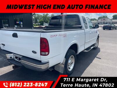 2001 Ford F-150 XL 4dr SuperCab XL   - Photo 2 - Terre Haute, IN 47802