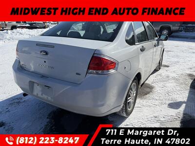 2009 Ford Focus SE   - Photo 2 - Terre Haute, IN 47802