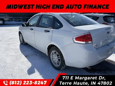 2009 Ford Focus SE   - Photo 3 - Terre Haute, IN 47802