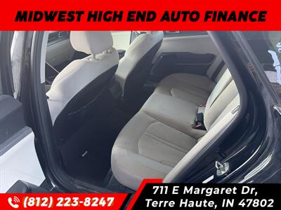 2022 Kia K5 LXS - Photo 6 - Terre Haute, IN 47802