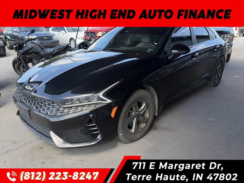2022 Kia K5 LXS   - Photo 1 - Terre Haute, IN 47802
