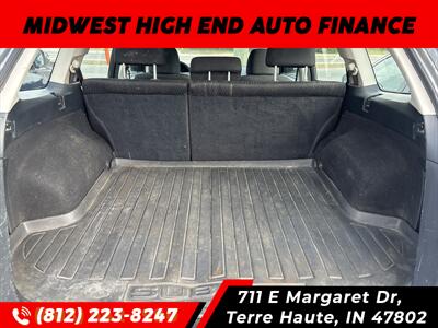 2010 Subaru Outback 2.5i   - Photo 8 - Terre Haute, IN 47802