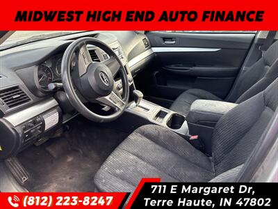 2010 Subaru Outback 2.5i   - Photo 6 - Terre Haute, IN 47802