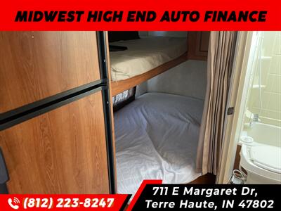 2010 COACHMEN 290BHS   - Photo 7 - Terre Haute, IN 47802