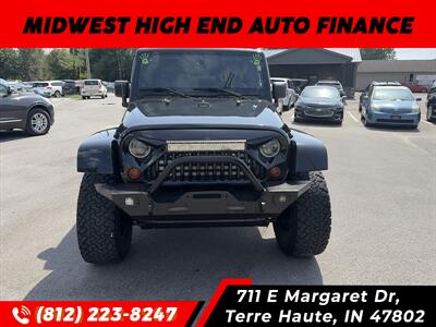 2010 Jeep Wrangler Unlimited Sahara   - Photo 8 - Terre Haute, IN 47802