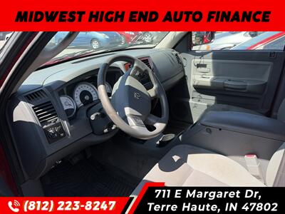 2005 Dodge Dakota SLT 4dr Quad Cab SLT - Photo 5 - Terre Haute, IN 47802
