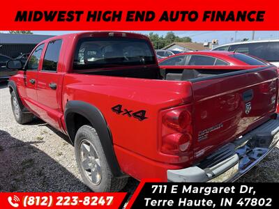 2005 Dodge Dakota SLT 4dr Quad Cab SLT - Photo 3 - Terre Haute, IN 47802