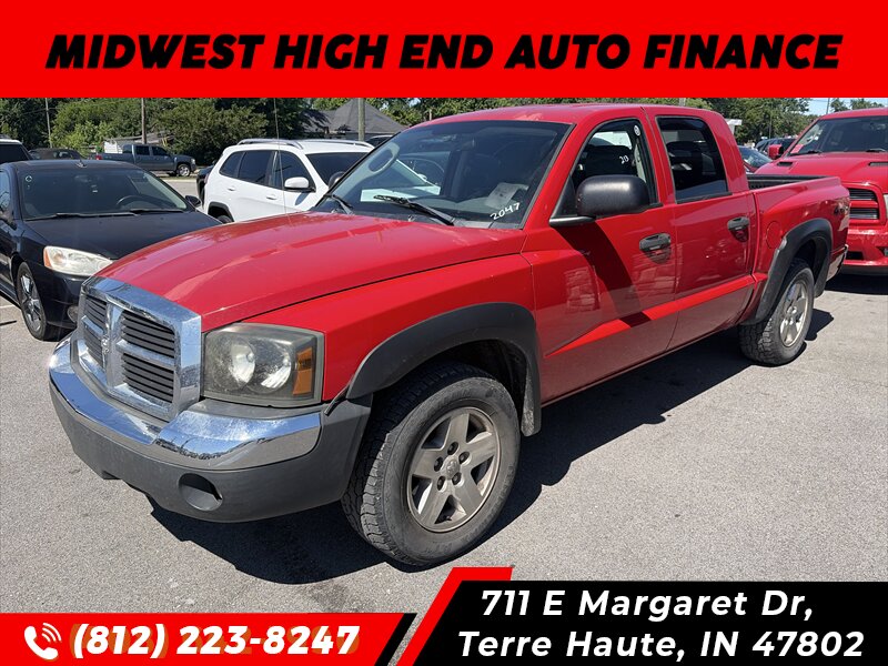 2005 Dodge Dakota SLT 4dr Quad Cab SLT   - Photo 1 - Terre Haute, IN 47802