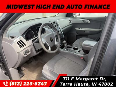 2012 Chevrolet Traverse LS   - Photo 5 - Terre Haute, IN 47802
