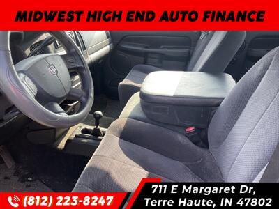 2005 Dodge Ram 1500 ST 4dr Quad Cab ST   - Photo 5 - Terre Haute, IN 47802