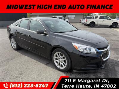 2015 Chevrolet Malibu LT   - Photo 1 - Terre Haute, IN 47802