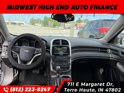 2015 Chevrolet Malibu LT   - Photo 7 - Terre Haute, IN 47802