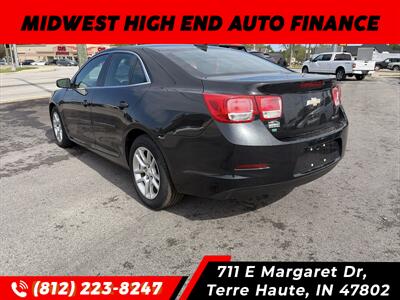 2015 Chevrolet Malibu LT   - Photo 3 - Terre Haute, IN 47802