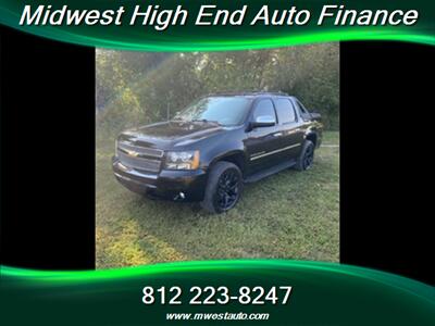 2011 Chevrolet Avalanche LTZ   - Photo 1 - Terre Haute, IN 47802