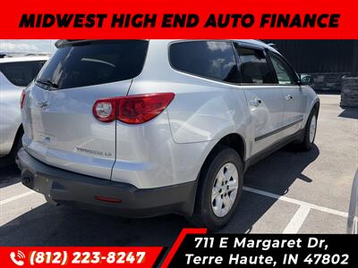 2012 Chevrolet Traverse LS   - Photo 4 - Terre Haute, IN 47802