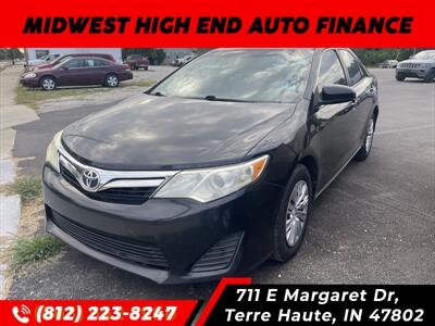 2012 Toyota Camry LE   - Photo 4 - Terre Haute, IN 47802