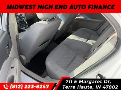 2012 Ford Fusion SE   - Photo 6 - Terre Haute, IN 47802
