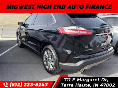 2019 Ford Edge Titanium   - Photo 3 - Terre Haute, IN 47802