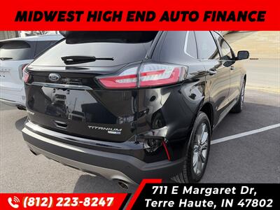 2019 Ford Edge Titanium   - Photo 2 - Terre Haute, IN 47802