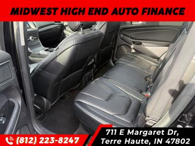 2019 Ford Edge Titanium   - Photo 6 - Terre Haute, IN 47802