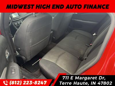 2011 Dodge Avenger SXT - Photo 6 - Terre Haute, IN 47802