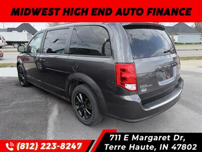 2019 Dodge Grand Caravan GT   - Photo 3 - Terre Haute, IN 47802