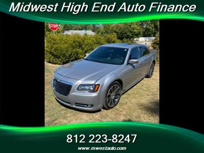 2014 Chrysler 300 S   - Photo 1 - Terre Haute, IN 47802