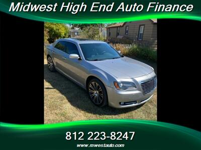 2014 Chrysler 300 S   - Photo 3 - Terre Haute, IN 47802