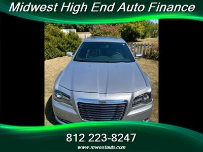 2014 Chrysler 300 S   - Photo 2 - Terre Haute, IN 47802