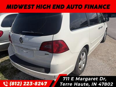 2010 Volkswagen Routan SEL Premium - Photo 4 - Terre Haute, IN 47802