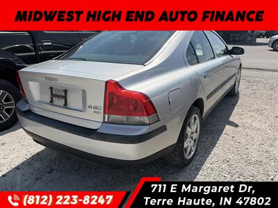 2002 Volvo S60 2.4T - Photo 4 - Terre Haute, IN 47802