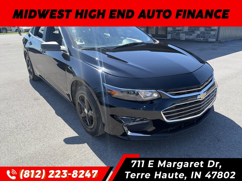 2017 Chevrolet Malibu LS   - Photo 1 - Terre Haute, IN 47802