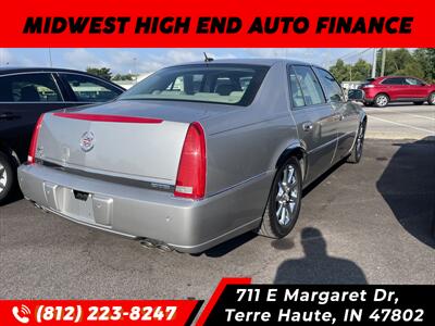 2006 Cadillac DTS Performance   - Photo 2 - Terre Haute, IN 47802