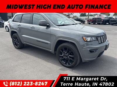 2020 Jeep Grand Cherokee Laredo   - Photo 1 - Terre Haute, IN 47802