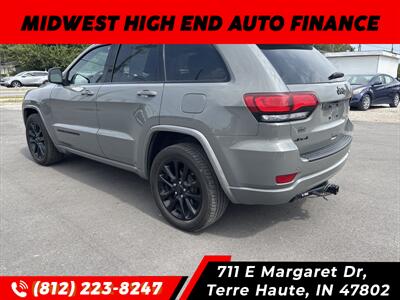 2020 Jeep Grand Cherokee Laredo   - Photo 3 - Terre Haute, IN 47802