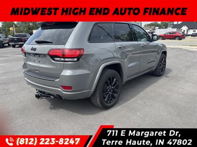 2020 Jeep Grand Cherokee Laredo   - Photo 2 - Terre Haute, IN 47802