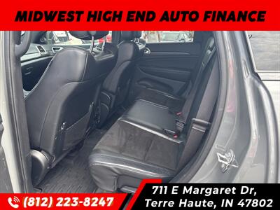 2020 Jeep Grand Cherokee Laredo   - Photo 6 - Terre Haute, IN 47802